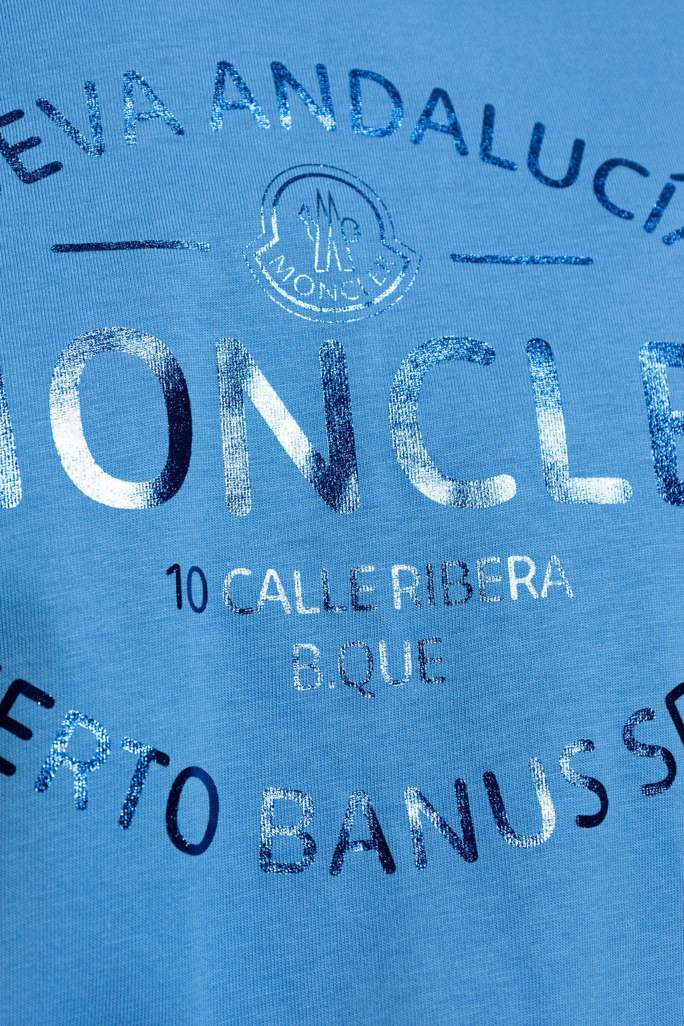 SchaferandweinerShops AS - Pull&Bear California College